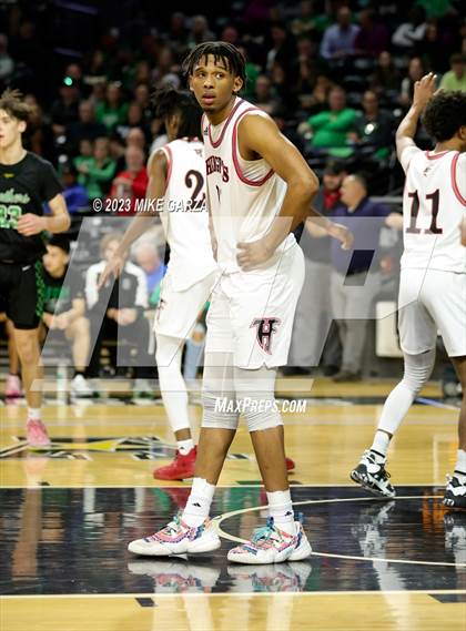 Thumbnail 3 in Heights vs. Derby (KSHSAA 6A Semifinal) photogallery.