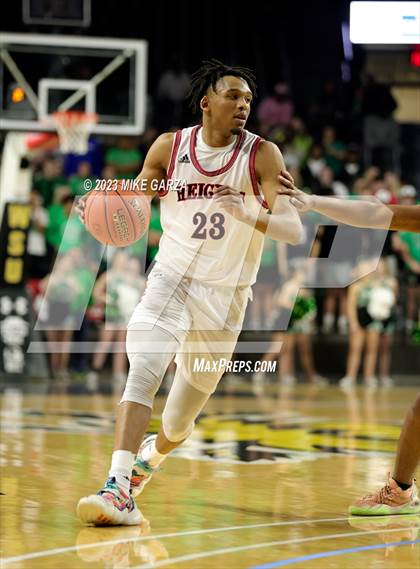Thumbnail 3 in Heights vs. Derby (KSHSAA 6A Semifinal) photogallery.