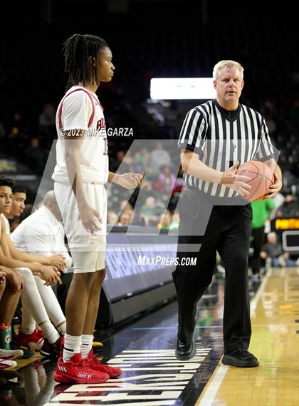Thumbnail 3 in Heights vs. Derby (KSHSAA 6A Semifinal) photogallery.