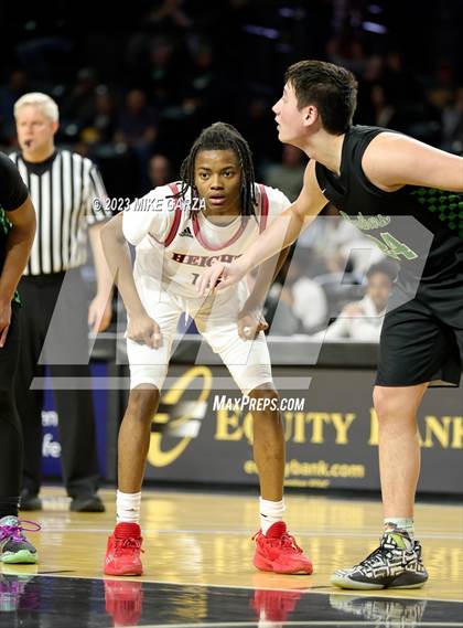 Thumbnail 2 in Heights vs. Derby (KSHSAA 6A Semifinal) photogallery.