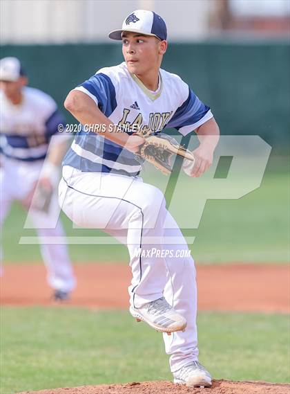 Thumbnail 1 in Apache Junction vs. La Joya Community photogallery.