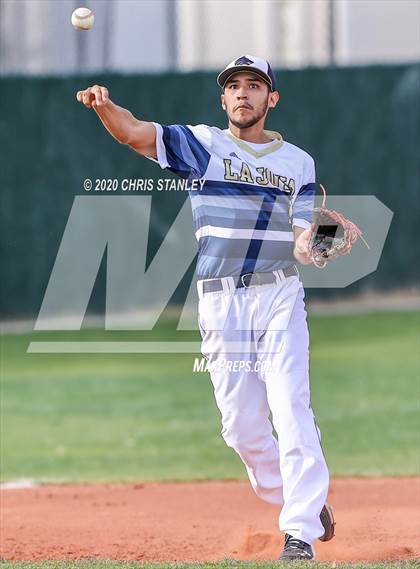 Thumbnail 1 in Apache Junction vs. La Joya Community photogallery.
