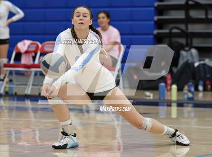 Thumbnail 3 in Aragon @ Hillsdale photogallery.