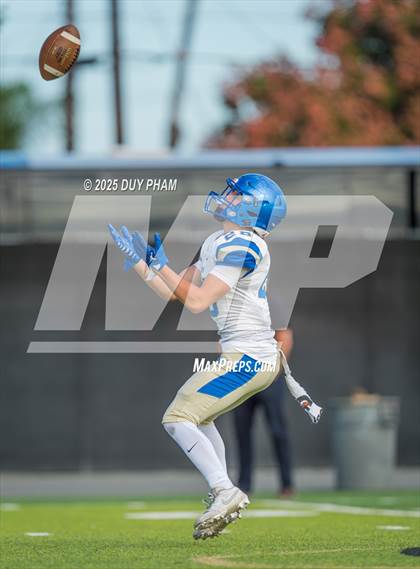 Thumbnail 3 in FR: Servite @ Santa Margarita photogallery.