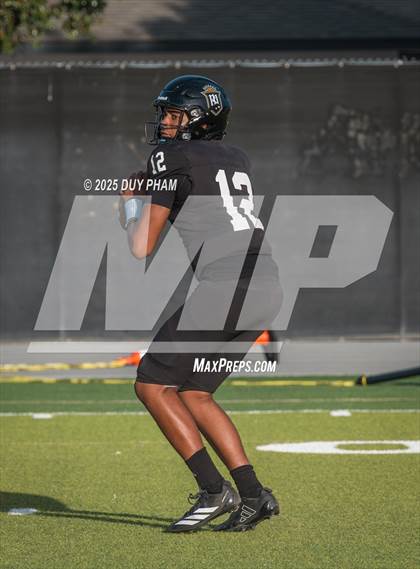 Thumbnail 1 in FR: Servite @ Santa Margarita photogallery.
