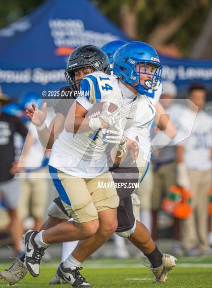 Thumbnail 3 in FR: Servite @ Santa Margarita photogallery.