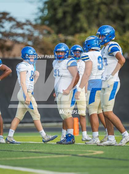 Thumbnail 2 in FR: Servite @ Santa Margarita photogallery.