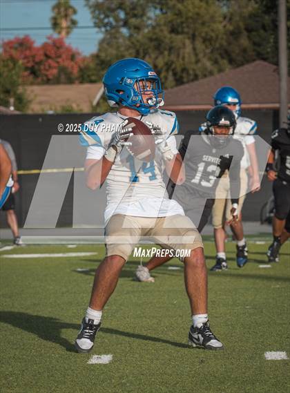 Thumbnail 1 in FR: Servite @ Santa Margarita photogallery.