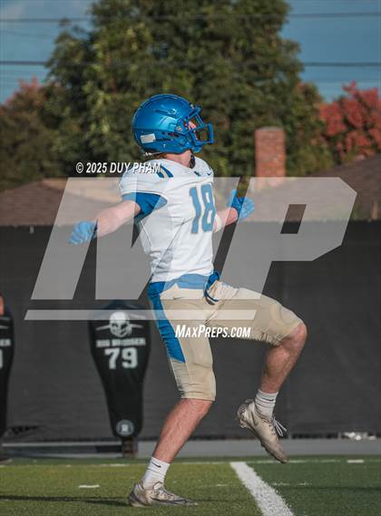 Thumbnail 3 in FR: Servite @ Santa Margarita photogallery.