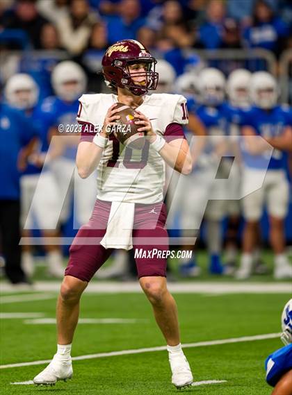 Thumbnail 2 in Dripping Springs vs Jay (UIL 6A D2 Region 4 Reginal Playoff) photogallery.