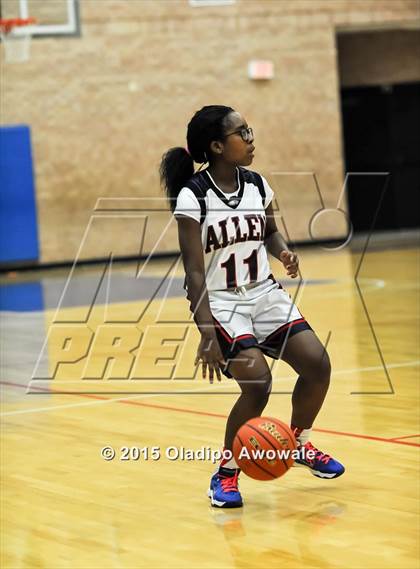 Thumbnail 2 in Marcus @ Allen photogallery.