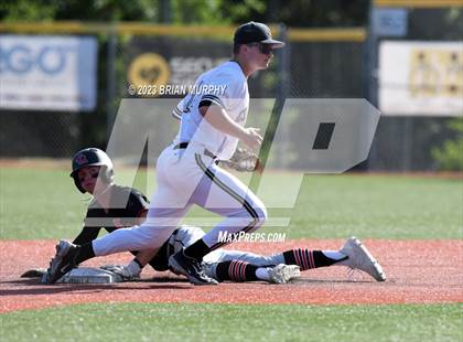 Thumbnail 3 in North Medford vs Jesuit (OSAA 6A Semifinal) photogallery.
