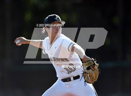Thumbnail 3 in North Medford vs Jesuit (OSAA 6A Semifinal) photogallery.