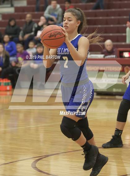 Thumbnail 1 in Hilliard Darby vs. Chillicothe (Bishop Watterson Christmas Classic) photogallery.