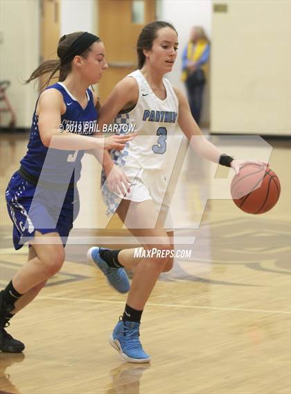 Thumbnail 3 in Hilliard Darby vs. Chillicothe (Bishop Watterson Christmas Classic) photogallery.