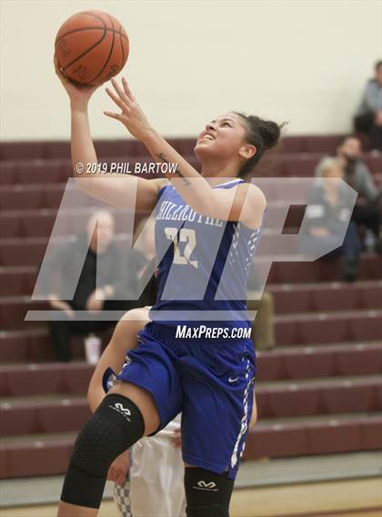 Thumbnail 2 in Hilliard Darby vs. Chillicothe (Bishop Watterson Christmas Classic) photogallery.