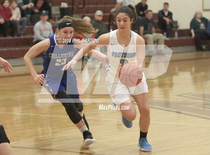 Thumbnail 2 in Hilliard Darby vs. Chillicothe (Bishop Watterson Christmas Classic) photogallery.