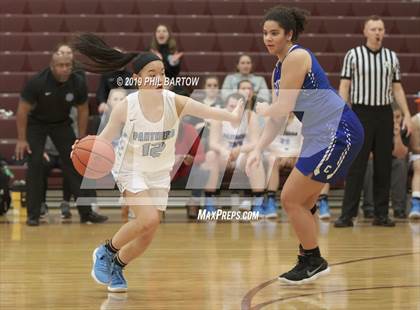Thumbnail 2 in Hilliard Darby vs. Chillicothe (Bishop Watterson Christmas Classic) photogallery.