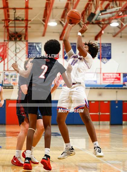 Thumbnail 3 in FR: Holy Cross @ Conner photogallery.