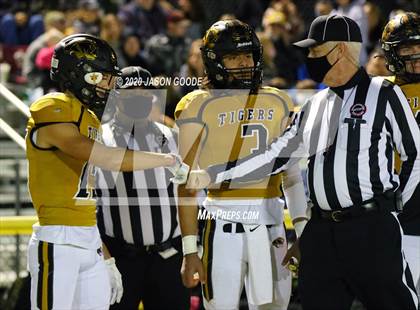 Thumbnail 3 in Nolensville @ DeKalb County (TSSAA 4A 2nd Round Playoff) photogallery.