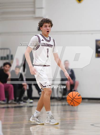 Thumbnail 2 in Rancho Buena Vista vs. La Jolla Country Day photogallery.