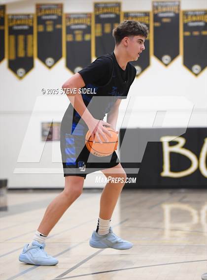 Thumbnail 1 in Rancho Buena Vista vs. La Jolla Country Day photogallery.