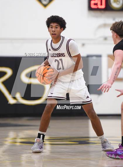 Thumbnail 3 in Rancho Buena Vista vs. La Jolla Country Day photogallery.