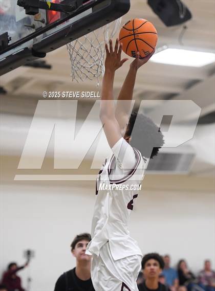 Thumbnail 2 in Rancho Buena Vista vs. La Jolla Country Day photogallery.