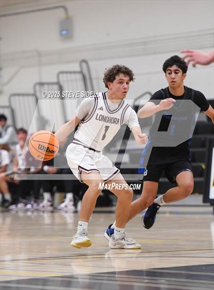 Thumbnail 2 in Rancho Buena Vista vs. La Jolla Country Day photogallery.