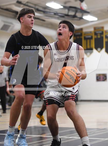 Thumbnail 2 in Rancho Buena Vista vs. La Jolla Country Day photogallery.