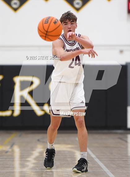 Thumbnail 2 in Rancho Buena Vista vs. La Jolla Country Day photogallery.