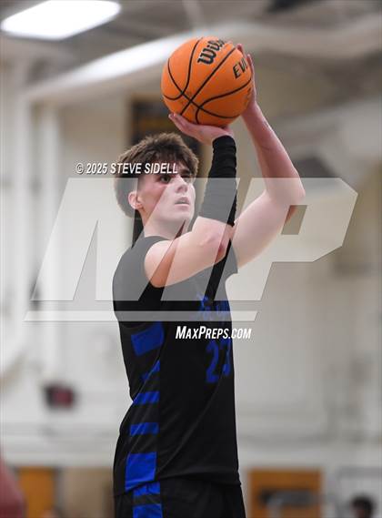 Thumbnail 1 in Rancho Buena Vista vs. La Jolla Country Day photogallery.