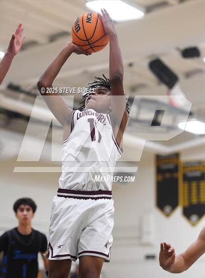 Thumbnail 3 in Rancho Buena Vista vs. La Jolla Country Day photogallery.