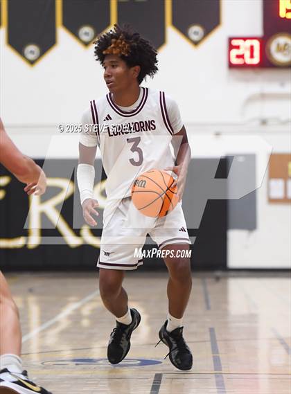 Thumbnail 2 in Rancho Buena Vista vs. La Jolla Country Day photogallery.