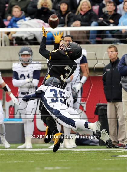 Thumbnail 2 in Roy vs. Corner Canyon (UHSAA 4A Semifinal) photogallery.