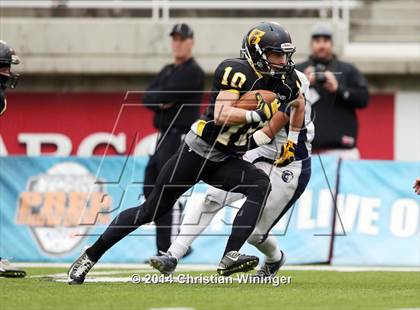 Thumbnail 2 in Roy vs. Corner Canyon (UHSAA 4A Semifinal) photogallery.