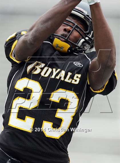 Thumbnail 2 in Roy vs. Corner Canyon (UHSAA 4A Semifinal) photogallery.
