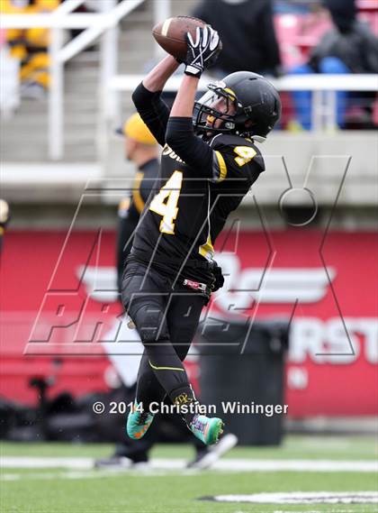 Thumbnail 3 in Roy vs. Corner Canyon (UHSAA 4A Semifinal) photogallery.