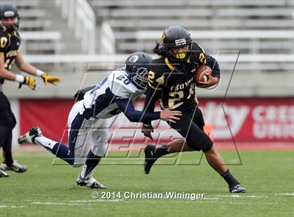 Thumbnail 1 in Roy vs. Corner Canyon (UHSAA 4A Semifinal) photogallery.
