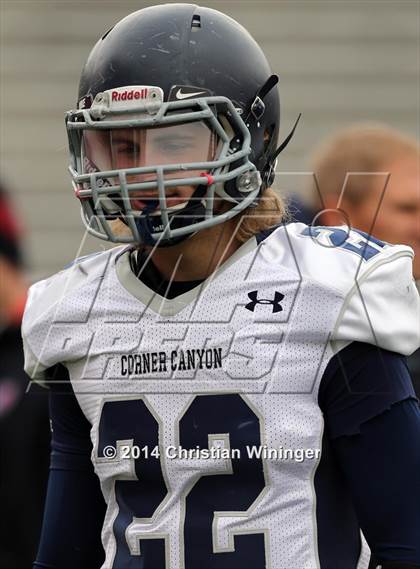 Thumbnail 3 in Roy vs. Corner Canyon (UHSAA 4A Semifinal) photogallery.