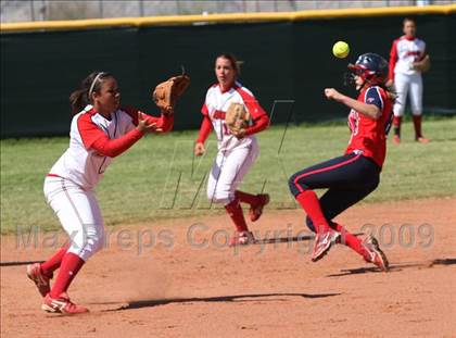 Thumbnail 1 in Centennial vs. Lakewood (MaxPreps Tournament of Champions) photogallery.