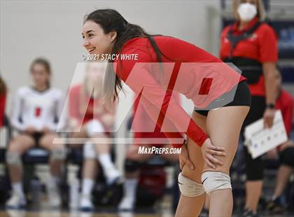 Thumbnail 3 in Cardinal Mooney @ Out-of-Door Academy photogallery.