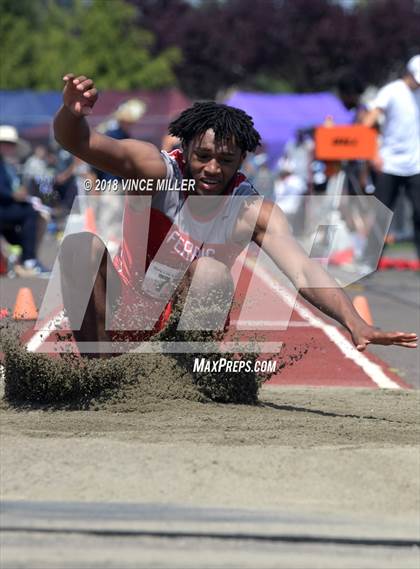 Thumbnail 3 in WIAA 4A Track and Field Championships (Boys Events) photogallery.