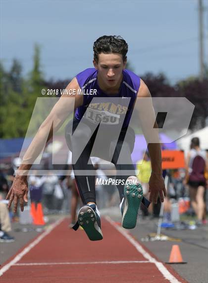 Thumbnail 2 in WIAA 4A Track and Field Championships (Boys Events) photogallery.