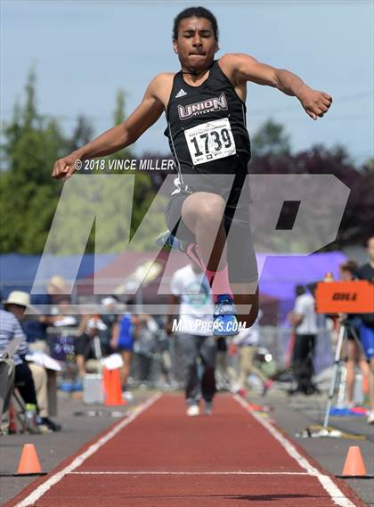 Thumbnail 1 in WIAA 4A Track and Field Championships (Boys Events) photogallery.