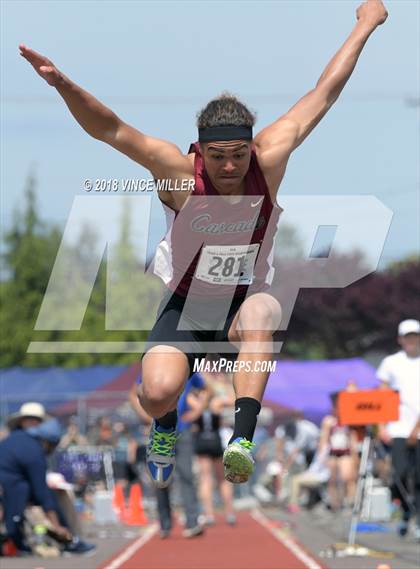 Thumbnail 2 in WIAA 4A Track and Field Championships (Boys Events) photogallery.