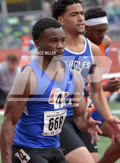 Thumbnail 2 in WIAA 4A Track and Field Championships (Boys Events) photogallery.