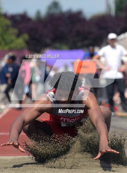 Thumbnail 2 in WIAA 4A Track and Field Championships (Boys Events) photogallery.