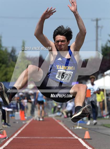 Thumbnail 3 in WIAA 4A Track and Field Championships (Boys Events) photogallery.