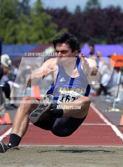 Thumbnail 2 in WIAA 4A Track and Field Championships (Boys Events) photogallery.